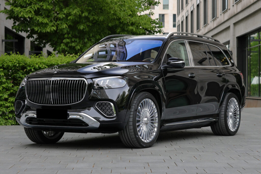 Maybach GLS Front