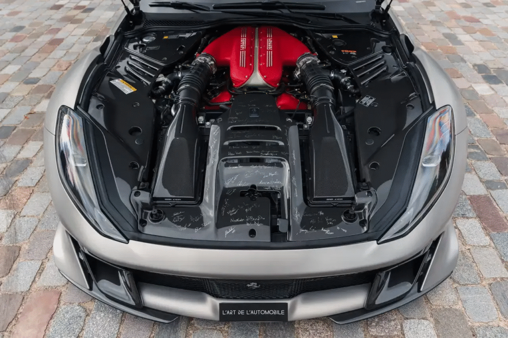 Ferrari 812 Competizione Hood