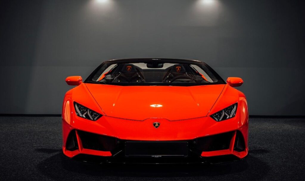 Huracan EVO Spyder Orange Front 2