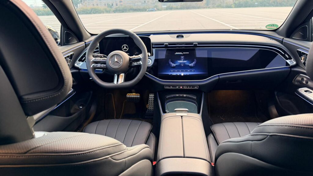 Mercedes-Benz E-Class Interior